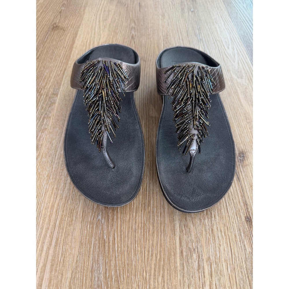 FitFlop Beaded Fringe Thong Sandals Womens 9 Pewter Metallic Microwobbleboard